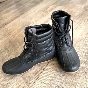 Sam Edelman Duck Boots size 7